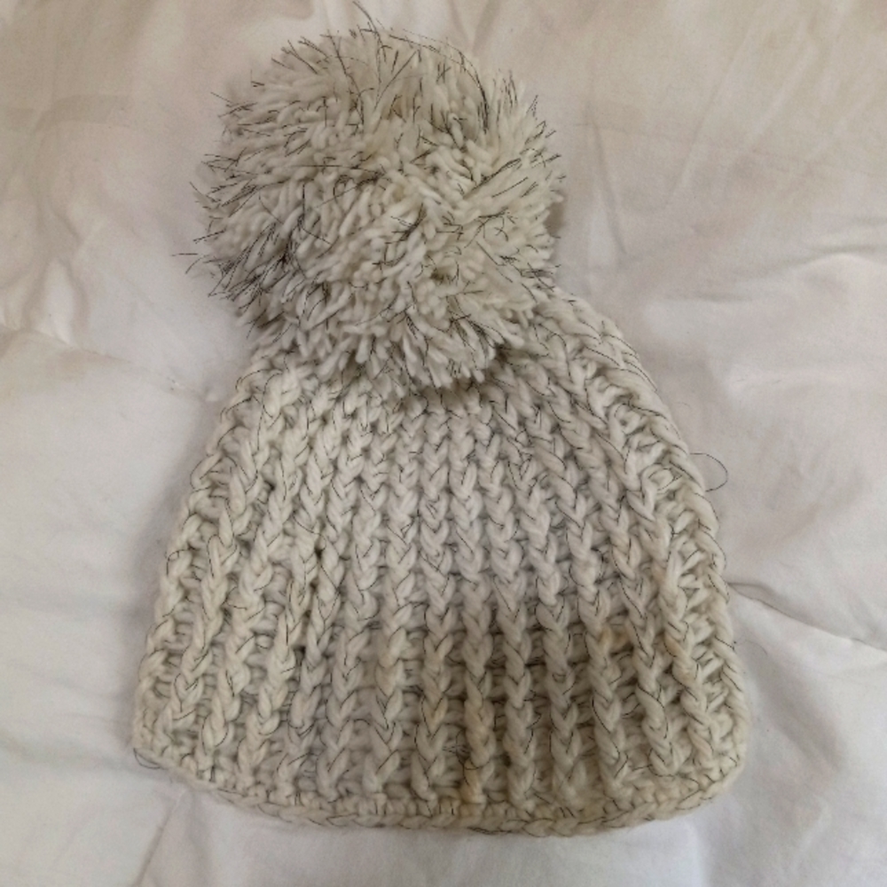 Bethany Mota Winter Big Knit Cap Hat Top Ball